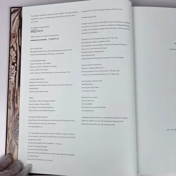 Alexander McQueen Savage Beauty Hardcover SEALED Met Museum 16th Printing 2022 - Picture 8 of 11